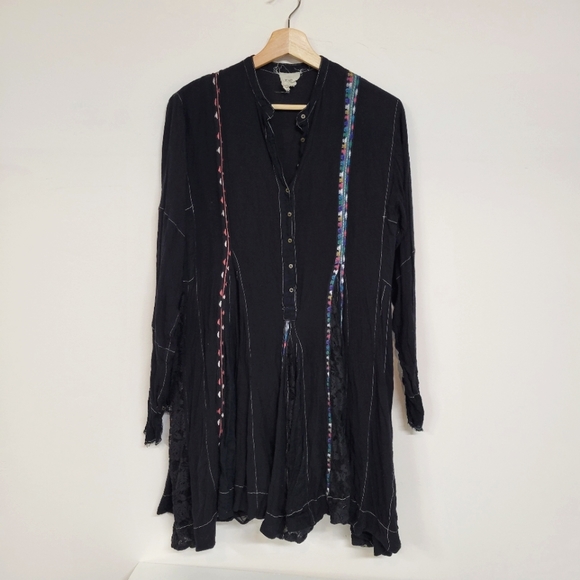 Free people FP one Dresses & Skirts - Free People FP One Women medium Bohemian Black Long Sleeve Guaze Lace Dress